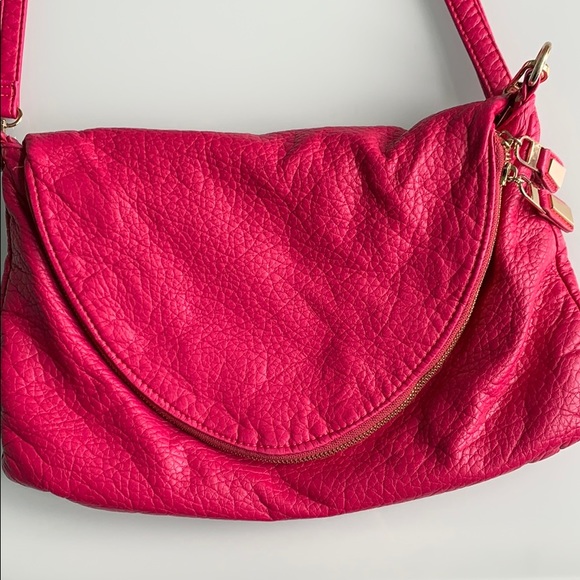 EUC Pink crossbody - Picture 1 of 7